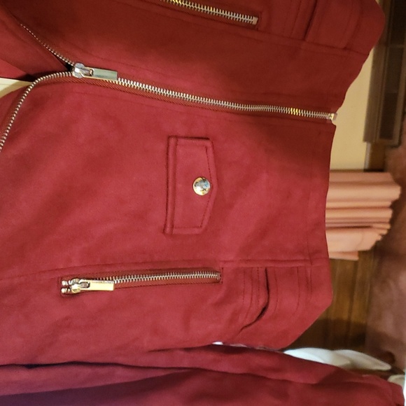 Burgundy (Faux) Suede Moto Jacket.  Red Motorcycle Jacket S. NWT. Express. - Picture 7 of 9